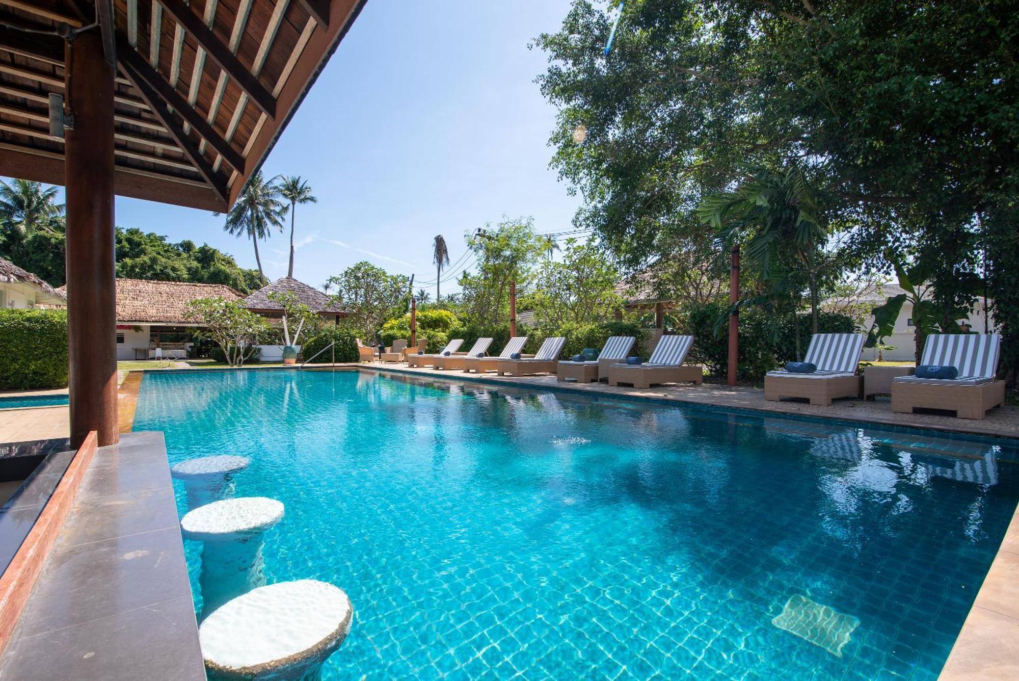 2 Bedroom Beachfront Baan Rim Haad Villa Ko Samui